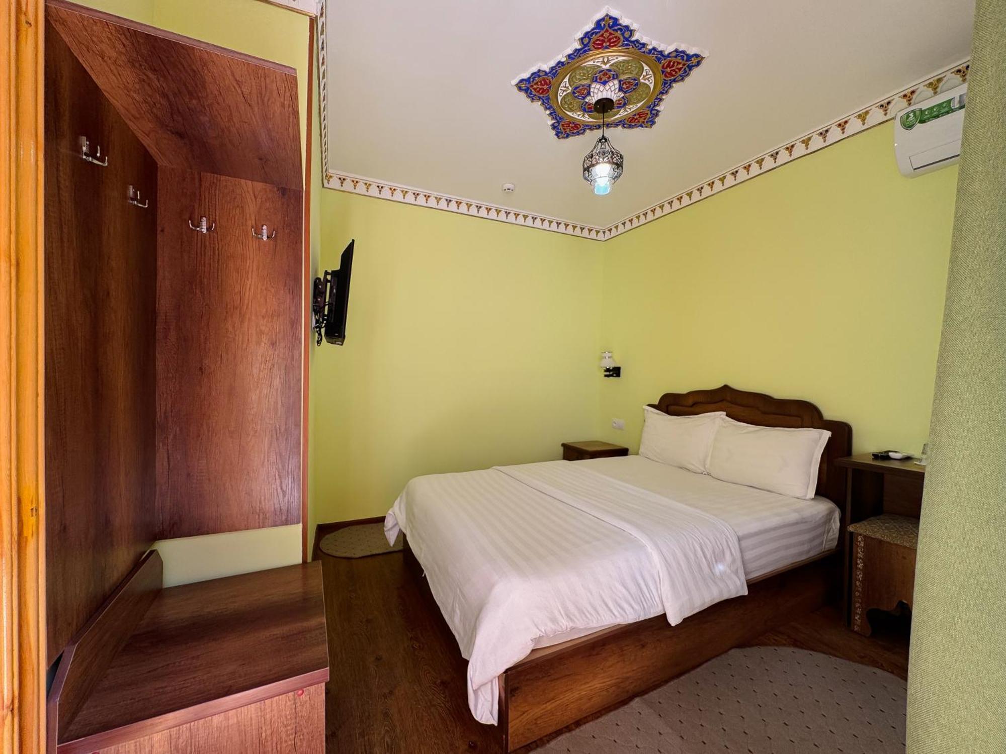 Old Gate Family Guest House 布哈拉 外观 照片